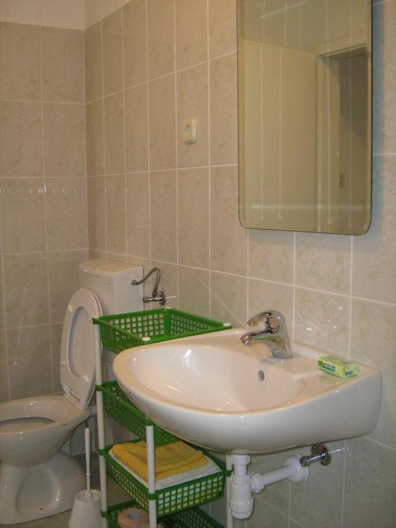 Studios Ana Mari Komiza Room photo